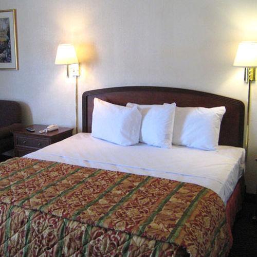 Charlotte Express Inn Szoba fotó