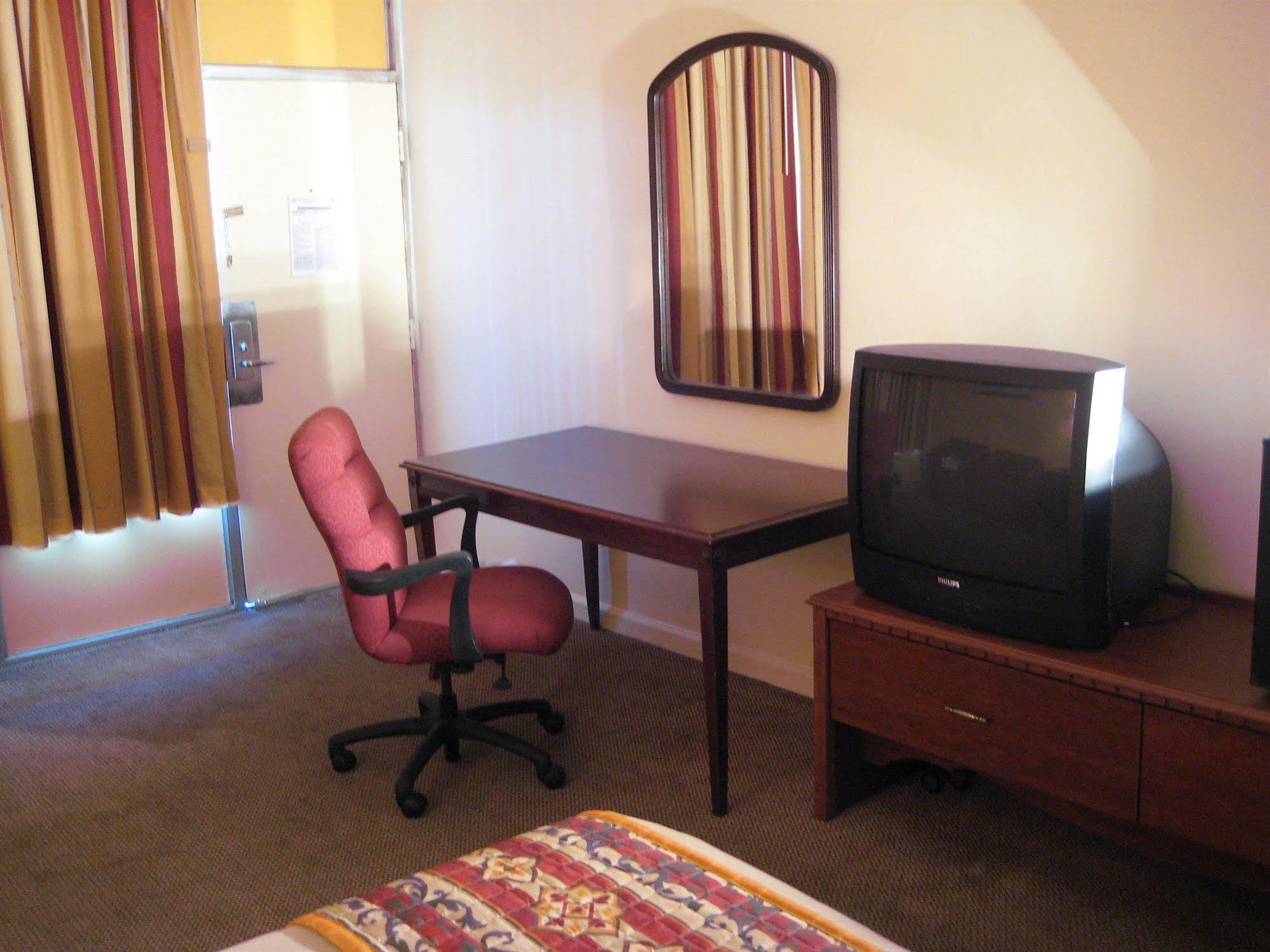 Charlotte Express Inn Kültér fotó